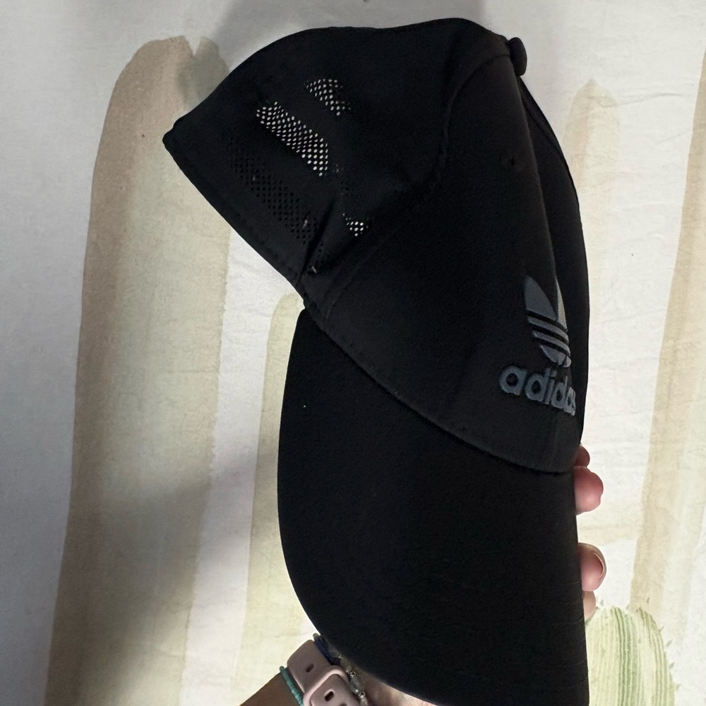 ADIDAS Adjustable Hat 🌵OSFM - Picture 8 of 8